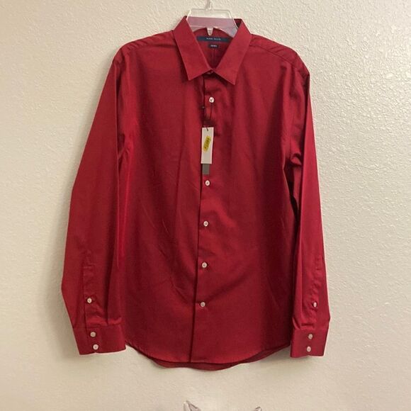 ❤️ PERRY ELLIS RED BOTTON DOWN LONG SLEEVE NON IRON SIZE L— Not in the 3 for $25 - Picture 1 of 4